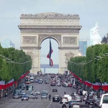 Refait A Neuf Proche De Paris Bed & Breakfast